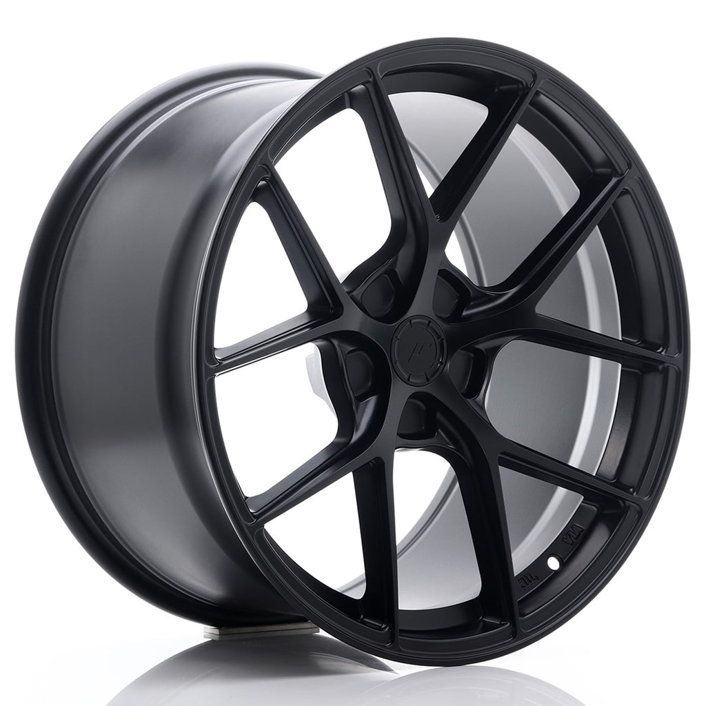 Cerchio in Lega JAPAN RACING SL01 19x10 ET20-40 5H con foratura su misura Matt Black
