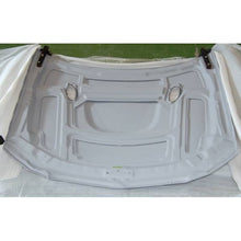 Load image into Gallery viewer, Cofano in Vetroresina BMW Serie 3 E92 / E93 2006-2009 Tipo M3 C/T