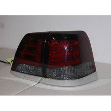 Carica l'immagine nel visualizzatore di Gallery, Fanali Posteriori Led Toyota Cruiser Fj200 08 Red Smoked
