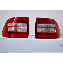 Load image into Gallery viewer, Fanali Posteriori Porsche Cayenne '03 Led Red