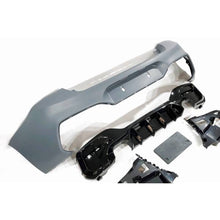 Load image into Gallery viewer, Body Kit BMW Serie 1 F20 LCI M2 Competition 2 Uscite doppio Nero lucido
