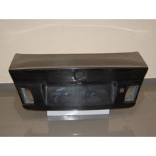 Load image into Gallery viewer, Portellone in Carbonio BMW Serie 3 E46 98-05 4 Porte CSL