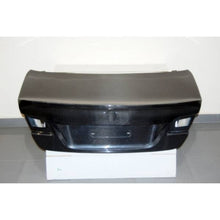 Load image into Gallery viewer, Portellone in Carbonio BMW Serie 3 E92 - E93 / E92 M3 conversione in CSL