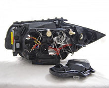 Load image into Gallery viewer, Fari Anteriori ANGEL EYES CHROME per BMW Serie 1 E87/E81/82/88 04-11