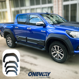 TOYOTA Hilux 2015-2020 Parafanghi
