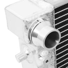 Carica l'immagine nel visualizzatore di Gallery, Radiatore Sportivo ad alto flusso da 40 mm Seat Leon Cupra 1M 1.8 210 / 225Cv 02-06