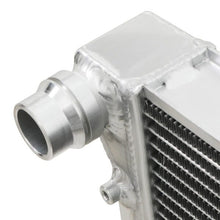 Load image into Gallery viewer, Radiatore Sportivo ad alto flusso da 42 mm Audi A3 8P / TT S 8J / Seat Leon 1P / Volkswagen Golf MK4 / MK5 / MK6 03-15