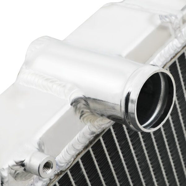 Radiatore Sportivo ad alto flusso da 40 mm Mitsubishi Pajero / Shogun 2.8 2.5 TD 94-97