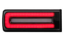 Carica l&#39;immagine nel visualizzatore di Gallery, Fanali Posteriori LED Light Bar Mercedes Classe G W463 (2008-2017) Facelift 2018 Design Luce di svolta sequenziale dinamica Nero