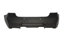 Carica l'immagine nel visualizzatore di Gallery, Paraurti Posteriore BMW Serie 3 E90 (2004-2011) Middle Exhaust M3 Design con PDC Fori sensori di parcheggio