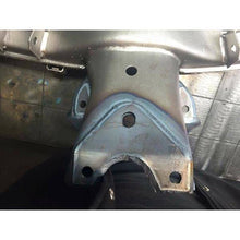 Load image into Gallery viewer, Differenziale Brace - BMW Serie 3 E30 E36 compact