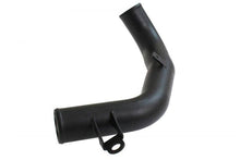 Carica l'immagine nel visualizzatore di Gallery, Charge Pipe kit - Audi A3 8V VW Golf MK7 GTI R 2.0T 2015+