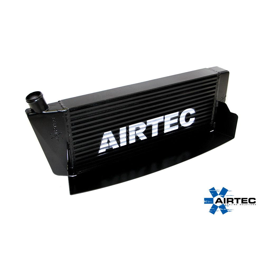 Aggiornamento intercooler con nucleo AIRTEC Motorsport da 70 mm per Megane 2 225 e R26