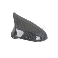 Carica l'immagine nel visualizzatore di Gallery, CarbonWorks Calotte specchietti a sostituzione diretta in carbonio pre-preg per BMW M2 F87 dal 2015, M3 F80 2014-2018 e M4