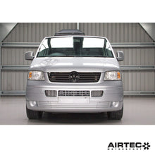 Carica l'immagine nel visualizzatore di Gallery, Aggiornamento intercooler AIRTEC Motorsport per VW Transporter T5 / T6 - dettaglio 14