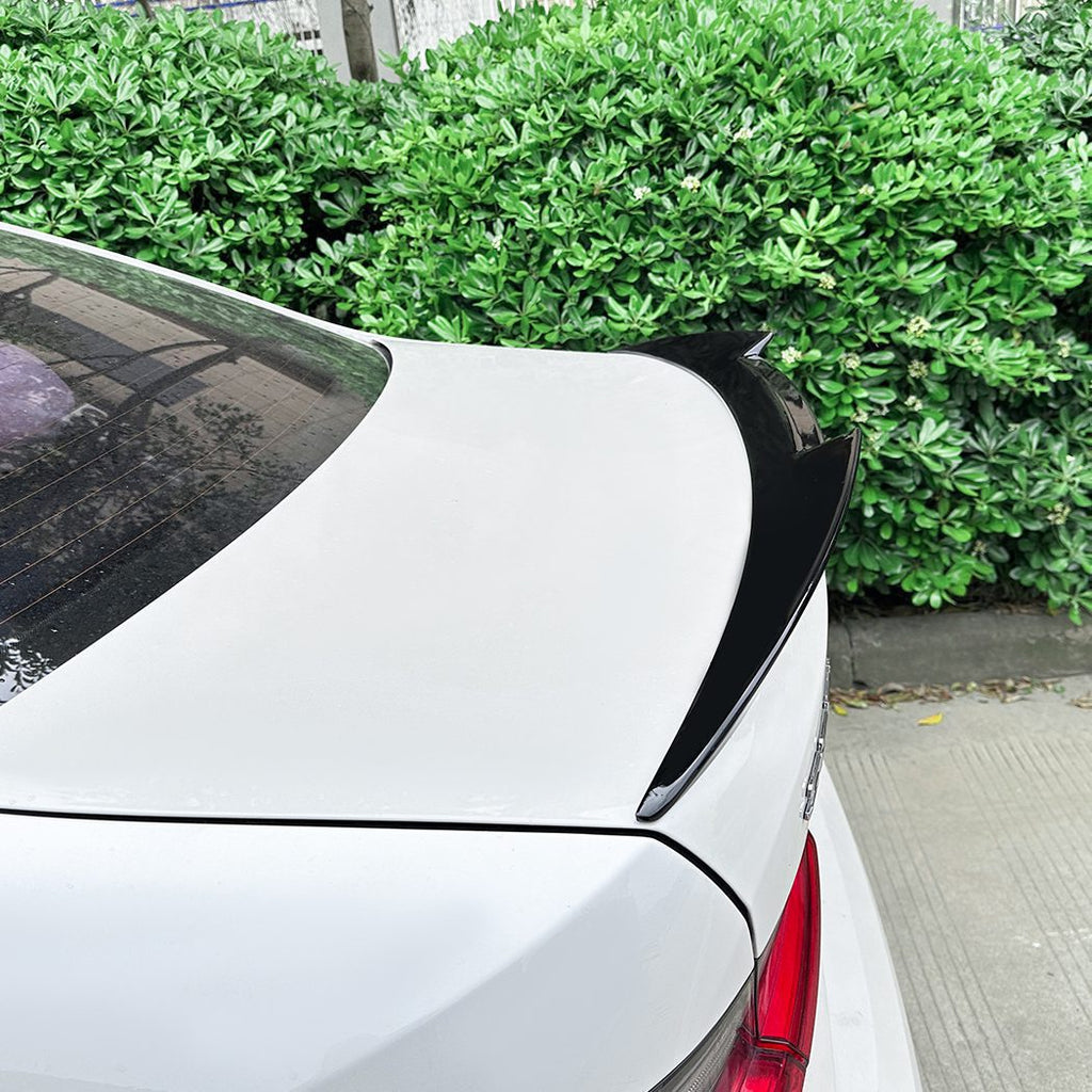 Spoiler Lip Posteriore Stile M4 Nero Lucido BMW Serie 3 G20 dal 2019 - foto 10
