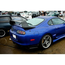 Carica l'immagine nel visualizzatore di Gallery, CarbonWorks Spoiler posteriore in carbonio per Toyota Supra JZA80 1993-2002 - foto 5