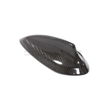 Carica l'immagine nel visualizzatore di Gallery, CarbonWorks Tappo antenna in carbonio per BMW Serie 3 E30/E36/E46/E90/E92/E93/F30/F80/G20/G80 dal 1986, M4 F82/F83/G82/G83