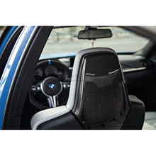 Carica l'immagine nel visualizzatore di Gallery, CarbonWorks Cover schienali sedili M-Performance Style in carbonio per BMW M3 F80 2014-2018 e M4 F82/F83 2014-2022 - foto 3