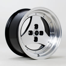Cerchio in lega Rota Wheels Triad 15x8 4x100 ET0 Silver &amp; Black