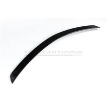 Carica l'immagine nel visualizzatore di Gallery, CarbonWorks Spoiler posteriore AMG Style in carbonio per Mercedes-Benz Classe C W204 2007-2014 - foto 1