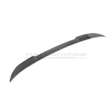 Carica l'immagine nel visualizzatore di Gallery, CarbonWorks Spoiler baule posteriore CS Style in carbonio per BMW Serie 5 F90/G30 G31/M5 2016-2022 - foto 1