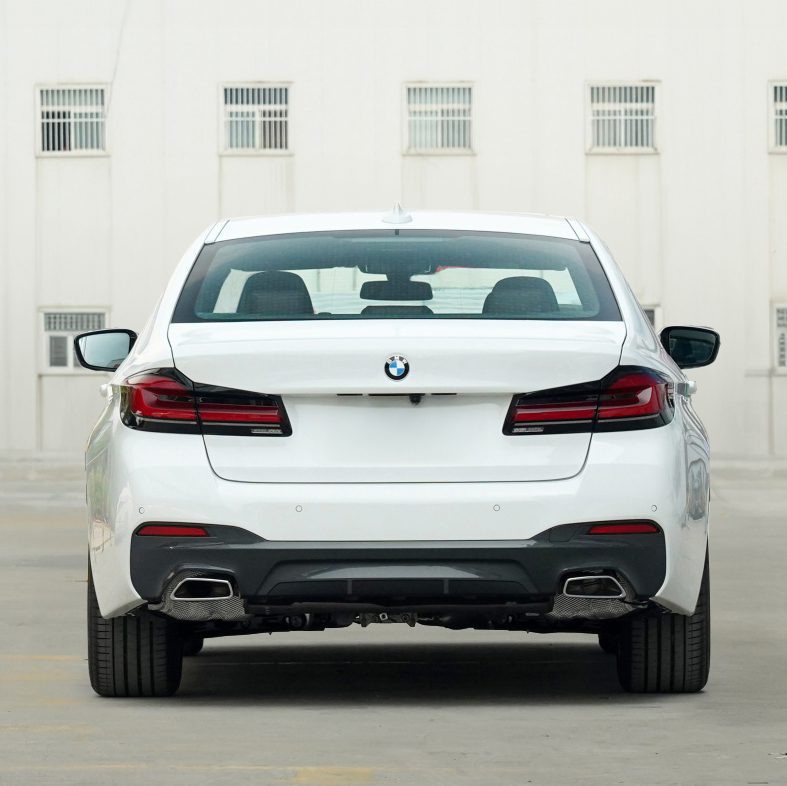 Kit Estetico Paraurti Look Facelift BMW Serie 5 G30 Pre LCI 18-20 - foto 8