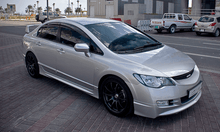 Carica l'immagine nel visualizzatore di Gallery, Minigonne Mugen Style SK-Import Nere Honda Civic FD FA