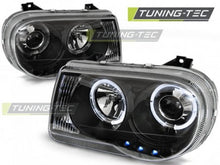 Carica l&#39;immagine nel visualizzatore di Gallery, Fari Anteriori CHRYSLER 300C 05-10 ANGEL EYES BLACK