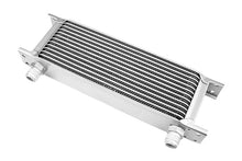 Carica l'immagine nel visualizzatore di Gallery, Radiatore olio universale FMIC 13-row maschio AN10 argento (naturale) - vista 3