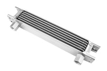 Carica l'immagine nel visualizzatore di Gallery, Radiatore olio universale FMIC 7-Row femmina 1/2" argento naturale - vista 3