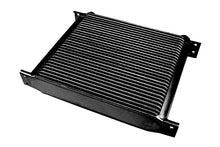 Carica l'immagine nel visualizzatore di Gallery, Radiatore olio universale FMIC 30-row femmina 1/2" nero - vista 3