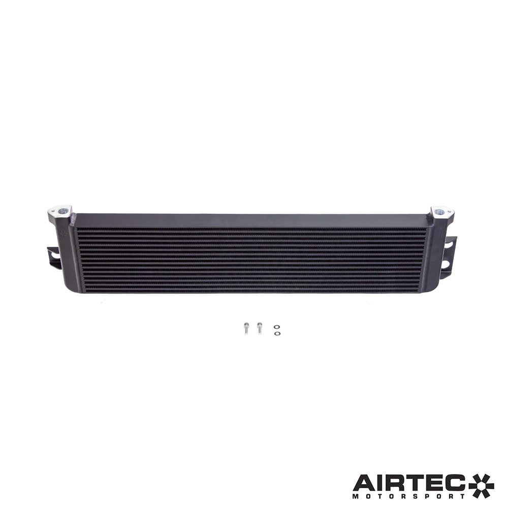 Radiatore olio AIRTEC Motorsport per BMW F87 M2 Competition, F80 M3 e F82 M4 (S55)