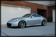 Carica l'immagine nel visualizzatore di Gallery, Minigonne Nismo Style SK-Import Nissan 350Z Z33 Vetroresina