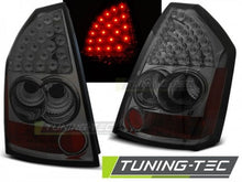 Load image into Gallery viewer, Fanali Posteriori CHRYSLER 300C 05-08 SMOKE LED