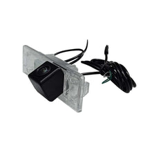 Carica l'immagine nel visualizzatore di Gallery, Retrocamera AHD BMW Serie 1 F20 2012–2015 – Maniglia Baule IP68 - immagine 2