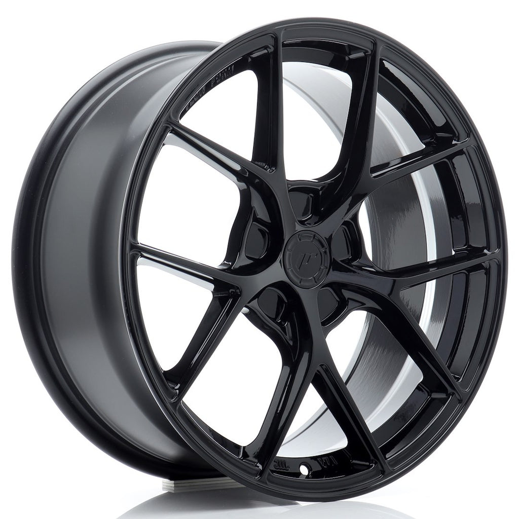 Cerchio in Lega JAPAN RACING SL01 18x8,5 ET20-42 5H con foratura su misura Gloss Black