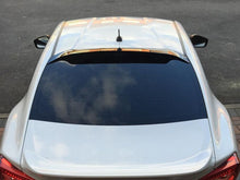 Carica l'immagine nel visualizzatore di Gallery, Frangivento Posteriore SK-Import Fumé Subaru BRZ Toyota GT86 Pre-Facelift - foto 3