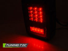 Carica l&#39;immagine nel visualizzatore di Gallery, Fanali Posteriori CHRYSLER JEEP WRANGLER JK 07-18 LED BLACK