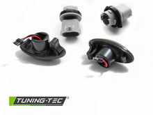Load image into Gallery viewer, Frecce SUZUKI GRAND VITARA/ SWIFT/ SX4/ JIMNY/ OPEL AGILA LED SMOKE SEQ