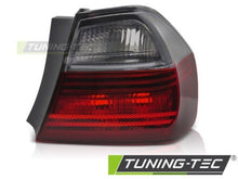 Carica l&#39;immagine nel visualizzatore di Gallery, Fanale Posteriore RED SMOKE Lato Destro TYC per BMW Serie 3 E90 05-08