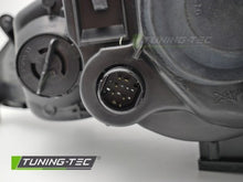 Carica l&#39;immagine nel visualizzatore di Gallery, Fari Anteriori BLACK Lato Sinistro TYC per ALFA ROMEO 147 05-10