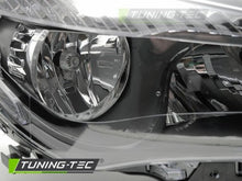 Carica l&#39;immagine nel visualizzatore di Gallery, Fari Anteriori BLACK Lato Destro TYC per MERCEDES CLA W117