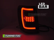 Carica l&#39;immagine nel visualizzatore di Gallery, Fanali Posteriori CHRYSLER JEEP GRAND CHEROKEE 99-05.05 BLACK SMOKE LED