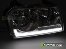 Carica l&#39;immagine nel visualizzatore di Gallery, Fari Anteriori CHRYSLER 300 05-08 TUBE LIGHT CHROME