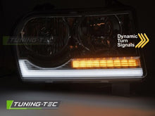 Carica l&#39;immagine nel visualizzatore di Gallery, Fari Anteriori CHRYSLER 300 05-08 TUBE LIGHT CHROME