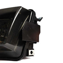 Carica l'immagine nel visualizzatore di Gallery, Fari Anteriori LED SK-Import Lente Fumé Honda Civic EG EJ con Frecce - foto 6