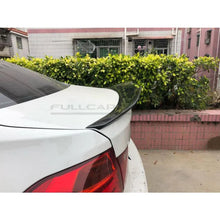 Carica l'immagine nel visualizzatore di Gallery, CarbonWorks Spoiler posteriore Extreme Style in carbonio per BMW Serie 3 F30/F80 F31/M3 2011-2018 - foto 4