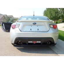 Carica l'immagine nel visualizzatore di Gallery, CarbonWorks Diffusore posteriore in carbonio per Subaru Brz ZN6 2012-2022 e Toyota GT86 2012-2023 - foto 4