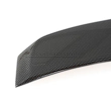 Carica l'immagine nel visualizzatore di Gallery, CarbonWorks Spoiler posteriore M Tech Style in carbonio per BMW Serie 3 E92 E93/M3 2006-2013 - foto 3